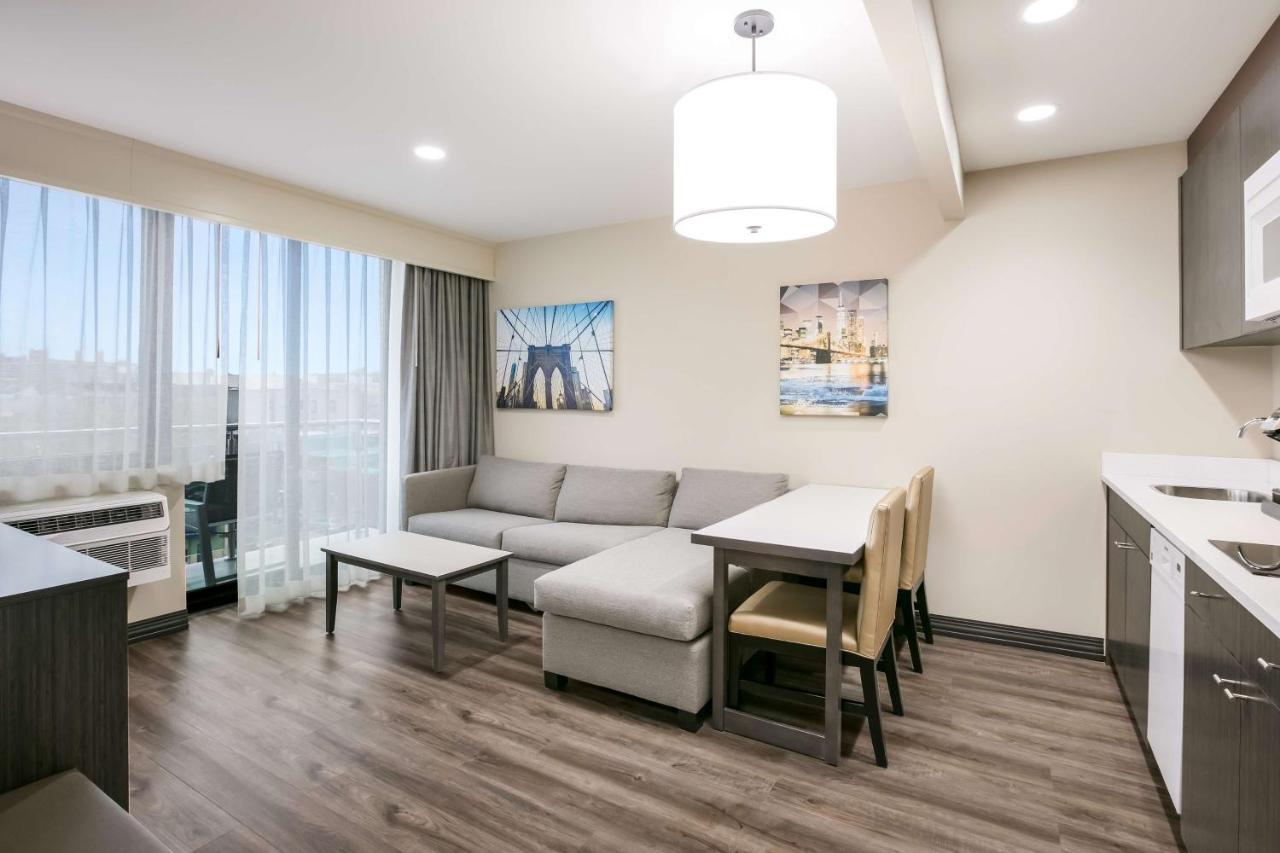 Best Western Plus Executive Residency Bronx New York Exterior foto